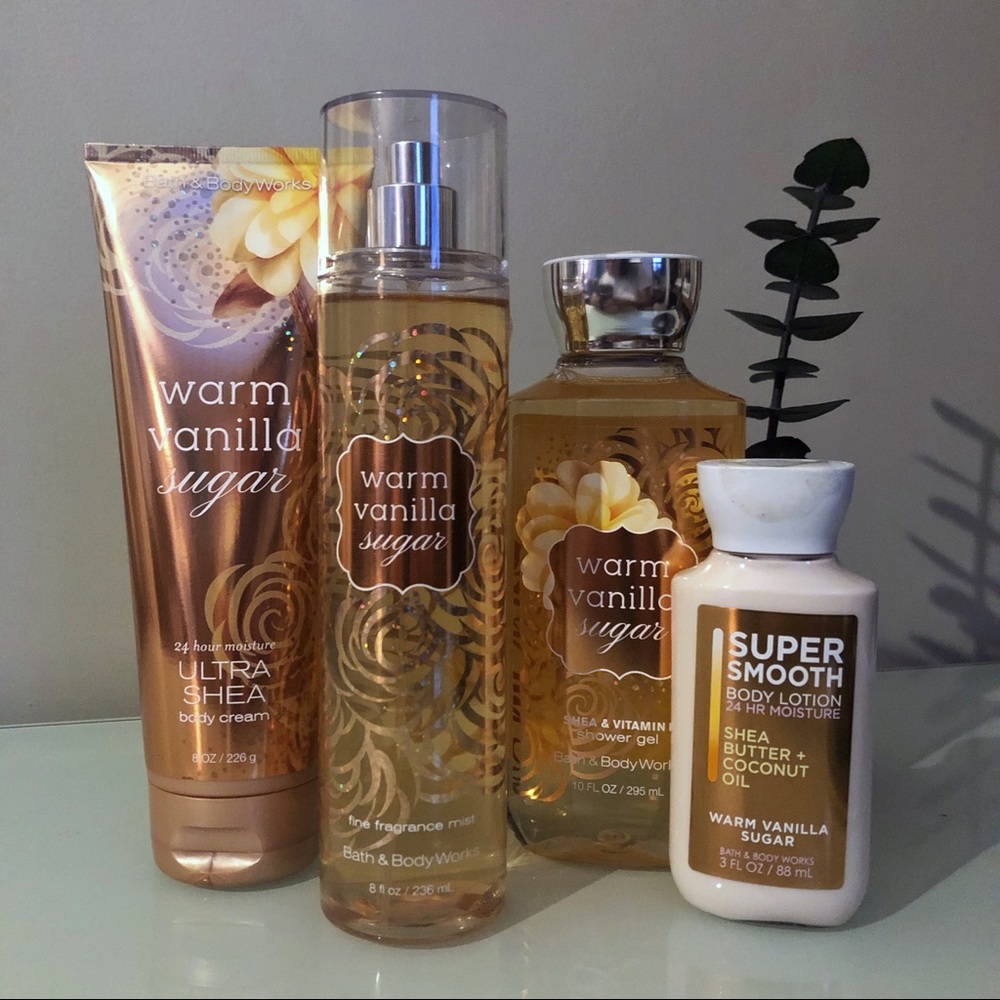 Bath & Body Works warm vanilla gift set NWT
